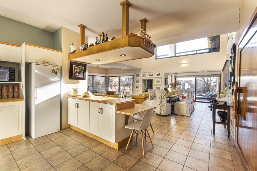 4 Bedroom Property for Sale in Boschenvaal River Front Lodges Free State